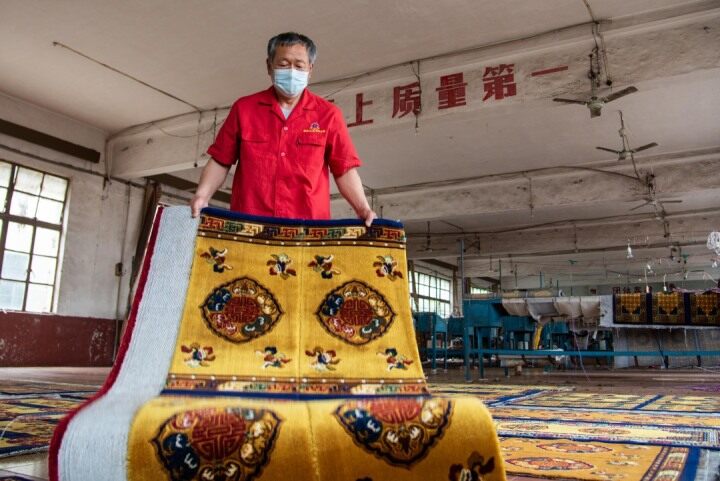 德州手造｜武城传统手工打结地毯：十一道工序细做软黄金