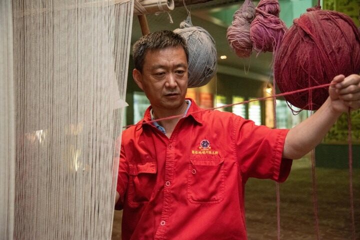 德州手造｜武城传统手工打结地毯：十一道工序细做软黄金