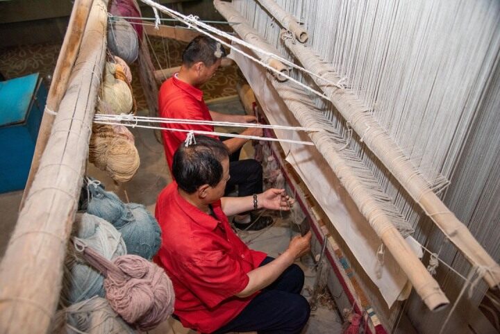 德州手造｜武城传统手工打结地毯：十一道工序细做软黄金