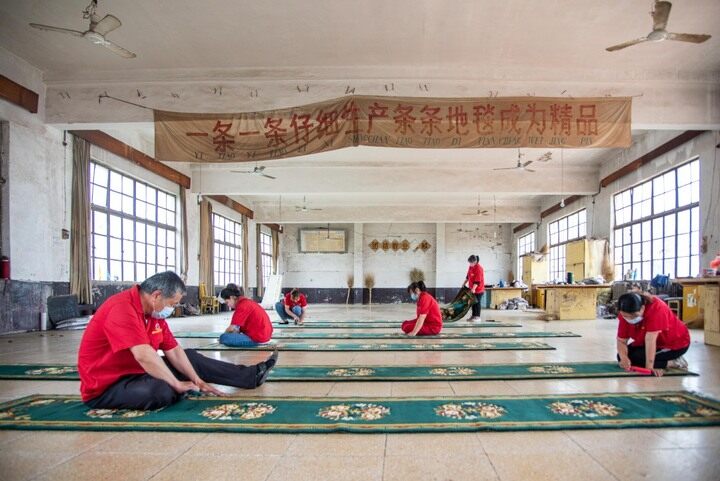 德州手造｜武城传统手工打结地毯：十一道工序细做软黄金
