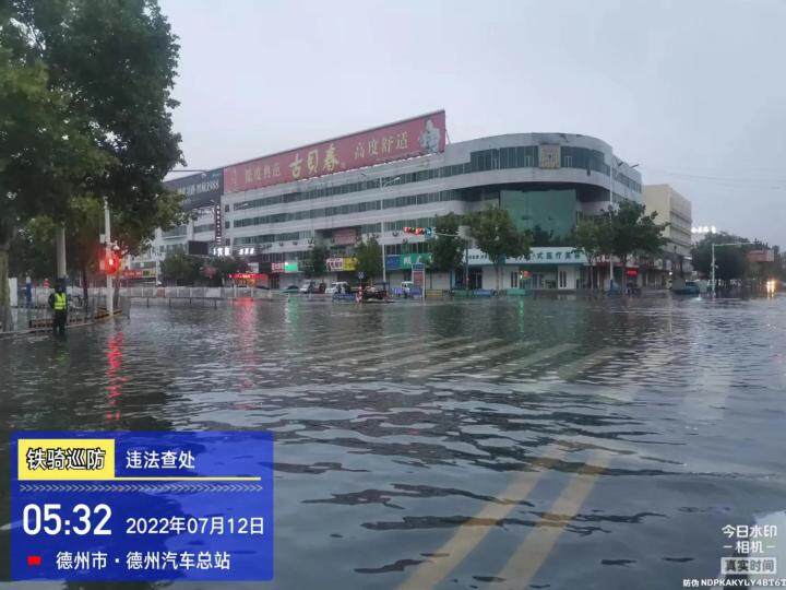城区路口积水情况