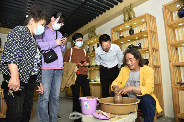 dfxY8851-4d2d-xYf4-8108-58da04cbf811.jpg