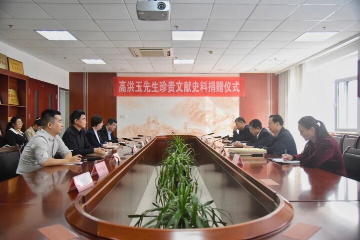 739c9fa6-65e4-44cb-9c9b-521c23627713.jpg
