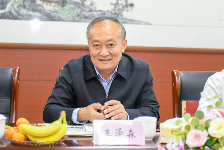 c94fc895-c735-4d0c-8780-f0cee4104001.jpg